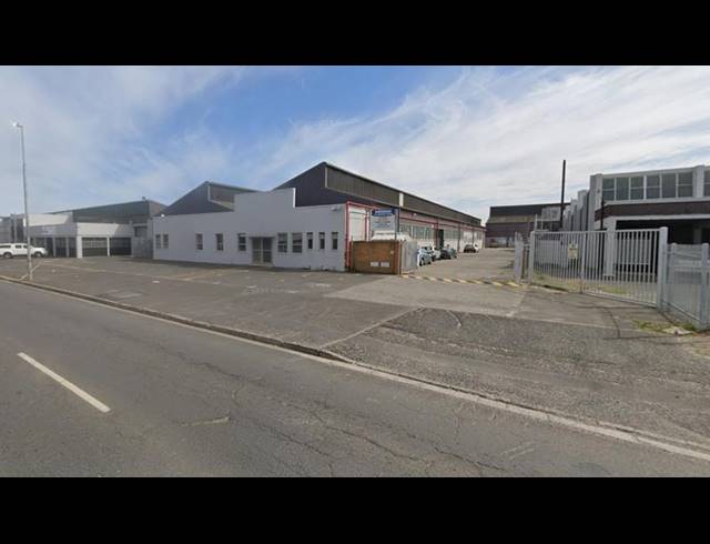 INDUSTRIAL PROPERTY TO RENT IN EPPING